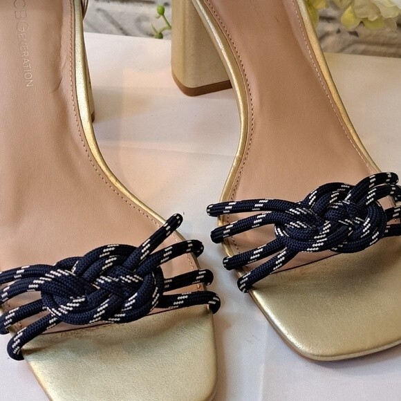 BCBGENERATION TELILA ANKLE STRAP SANDAL IN GOLD SIZE 8.5M - Picture 7 of 16